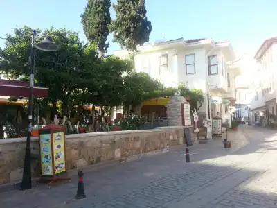 Konukzade OldTown Apart - 13