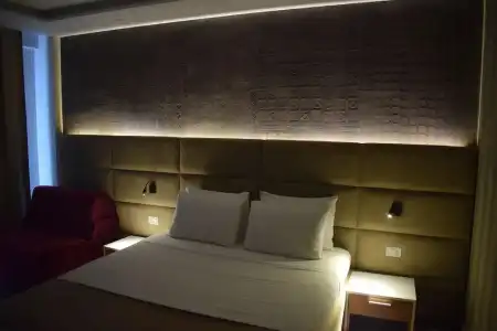 Albanian Star - 40