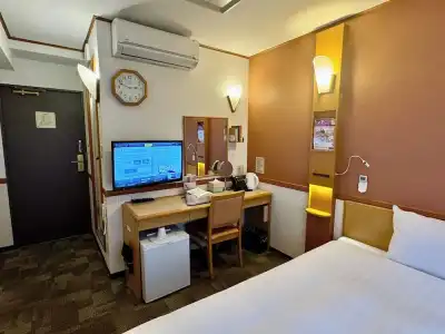 Toyoko Inn Shin Yokohama Station Honkan - 89