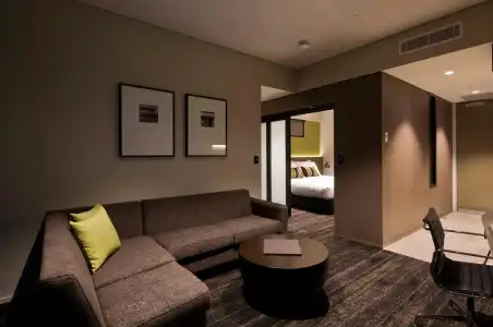 The Glen & Suites - 31