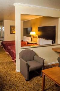 Executive Inn & Suites Sacramento - 18