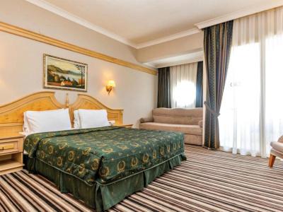 Grand Cettia - 4