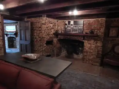 The DuLinn on York - 8