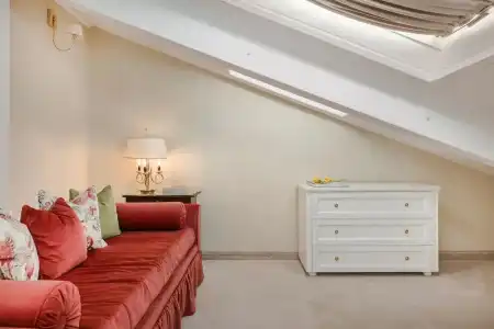 Noble Suites - 128