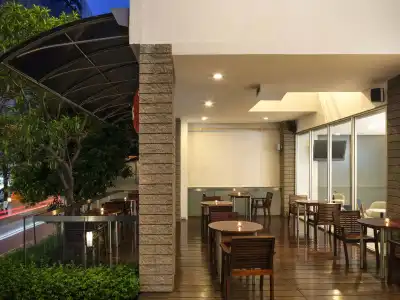 ibis Bangkok Sathorn - 24