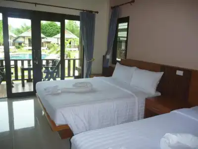 Phatcharee Resort - 13