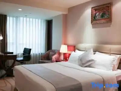 Chengdu Sovereign - 66
