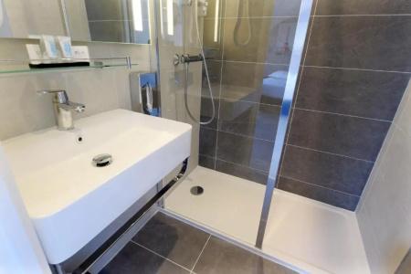Avia Saphir Montparnasse - 35