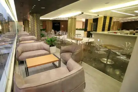 Palace Vlore - 1