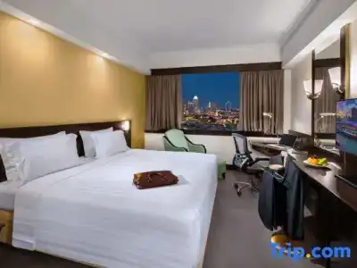Furama City Centre - 43