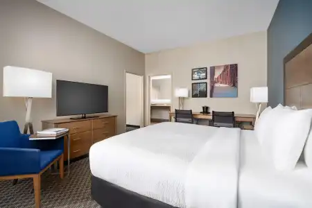 La Quinta Inn & Suites by Wyndham Chicago Downtown - 28