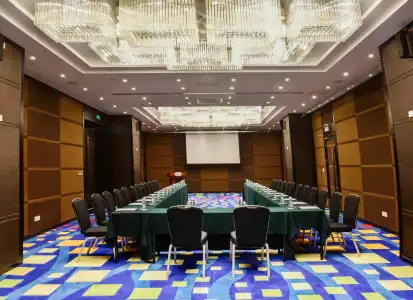 Park Plaza - 3