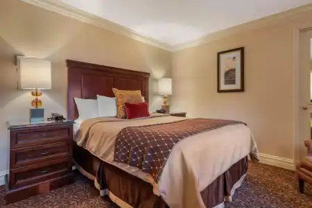 Omni William Penn - 56