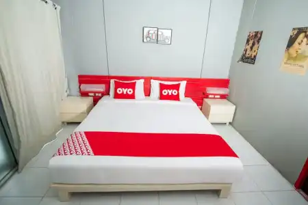 Madam Inn Patong - 66