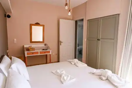 Nisea Samos - 74
