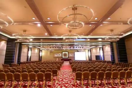 Dedeman Konya Convention Center - 23