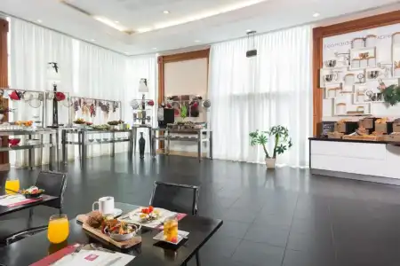Leonardo Plaza Haifa - 25