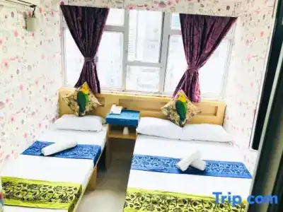 Woodstock Hostel - 46