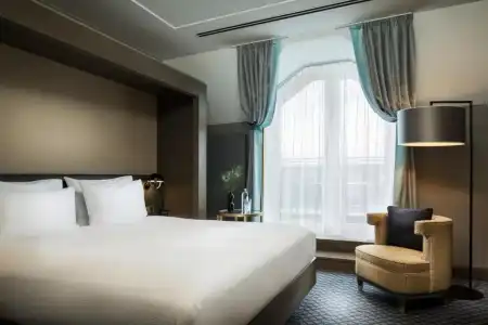 Hilton Vienna Plaza - 58