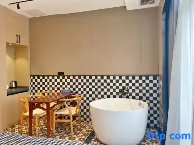 Hôtel Campanile Reims Ouest - Tinqueux - 36