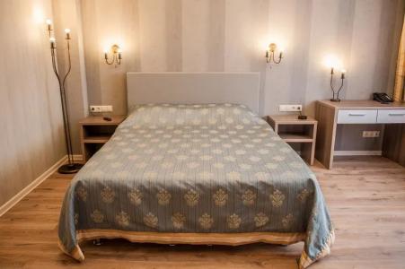 VIP House at Solnechnaya - 108