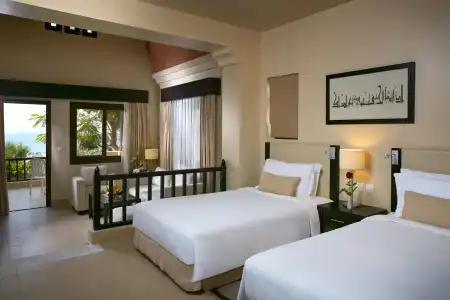 The Cove Rotana Resort - 2
