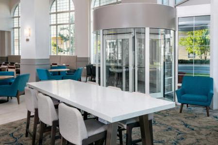 Hilton Garden Inn Charlotte Uptown - 30