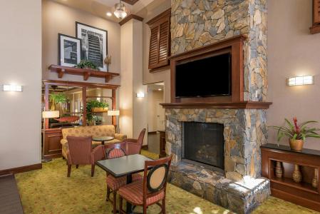 Hampton Inn & Suites Florence-North-I-95 - 28