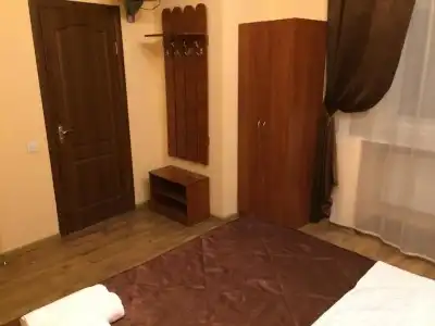 Tsisar Bankir - 4