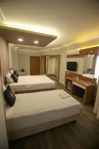 Cevik Palace Otel - 53
