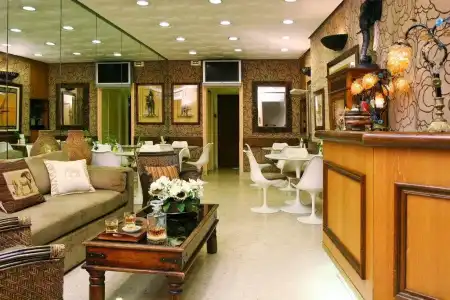 Hôtel de Suez - 11