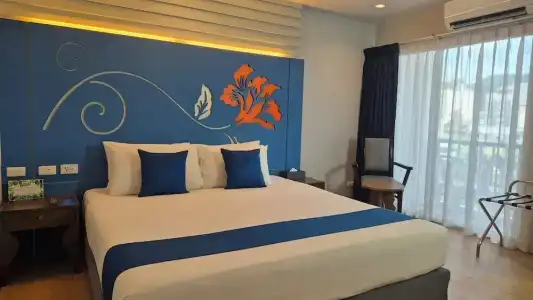 Days Inn by Wyndham Patong Beach Phuket - 49
