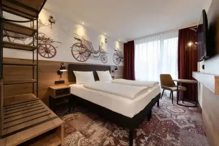 Ibis Styles Coburg - 52