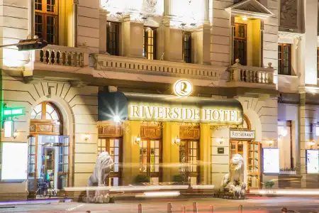 Riverside - 24
