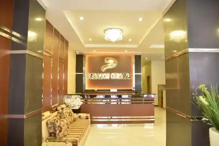 Paragon Central & Sky Bar - 27