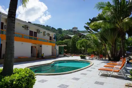 The Coconut Resort - 12