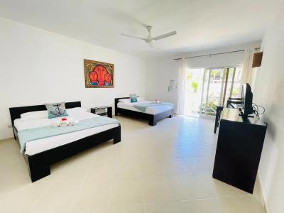 Solaz Boutique - 62