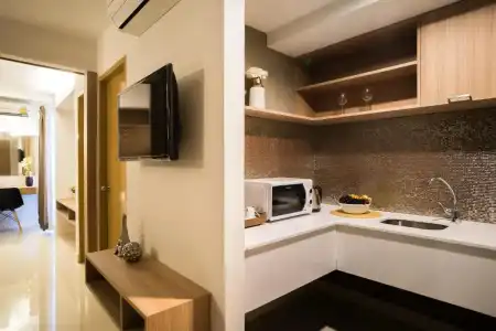 Beyond Suite - 101