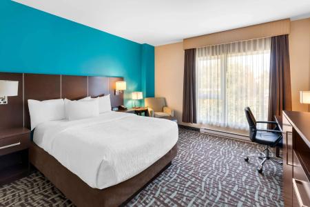 Best Western Plus Montreal - 47
