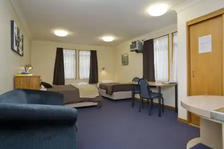 Garden Motel - 3