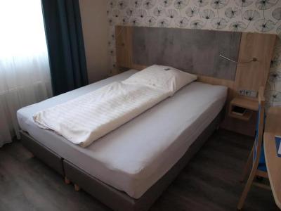 Airport BusinessKöln - 12