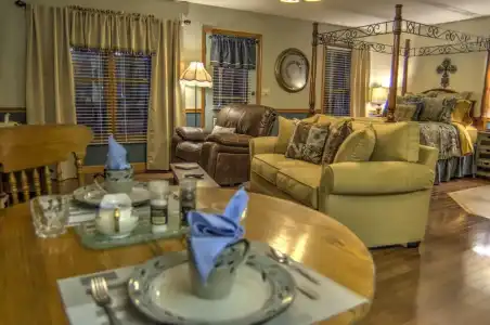 Blue Mountain Mist Country Inn & Spa - 136