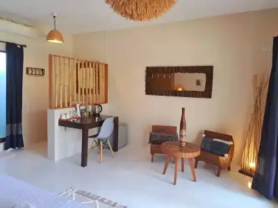 Laura's Guest House - adult only - - 127