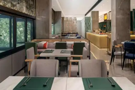 Hilton Garden Inn Chengdu Kuanzhai Alley - 12