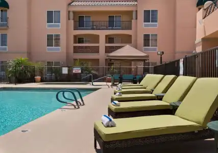 Hampton Inn & Suites Phoenix/Scottsdale - 17