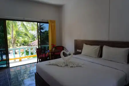 The Coconut Resort - 6