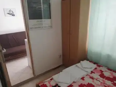 LaRos Apartments - 105