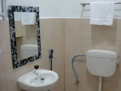 Dhania Motel - 7