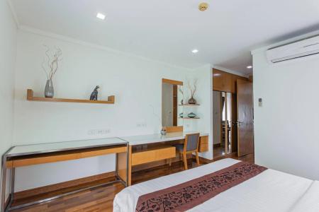 D Varee Montara Thonglor 25 - 29