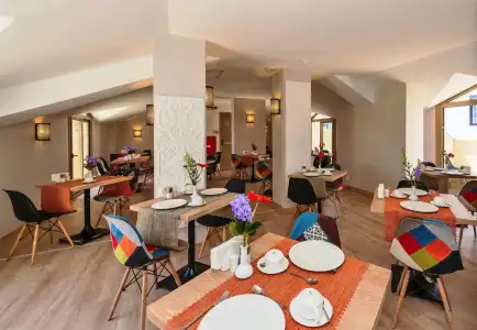 Aybar & Spa - 19